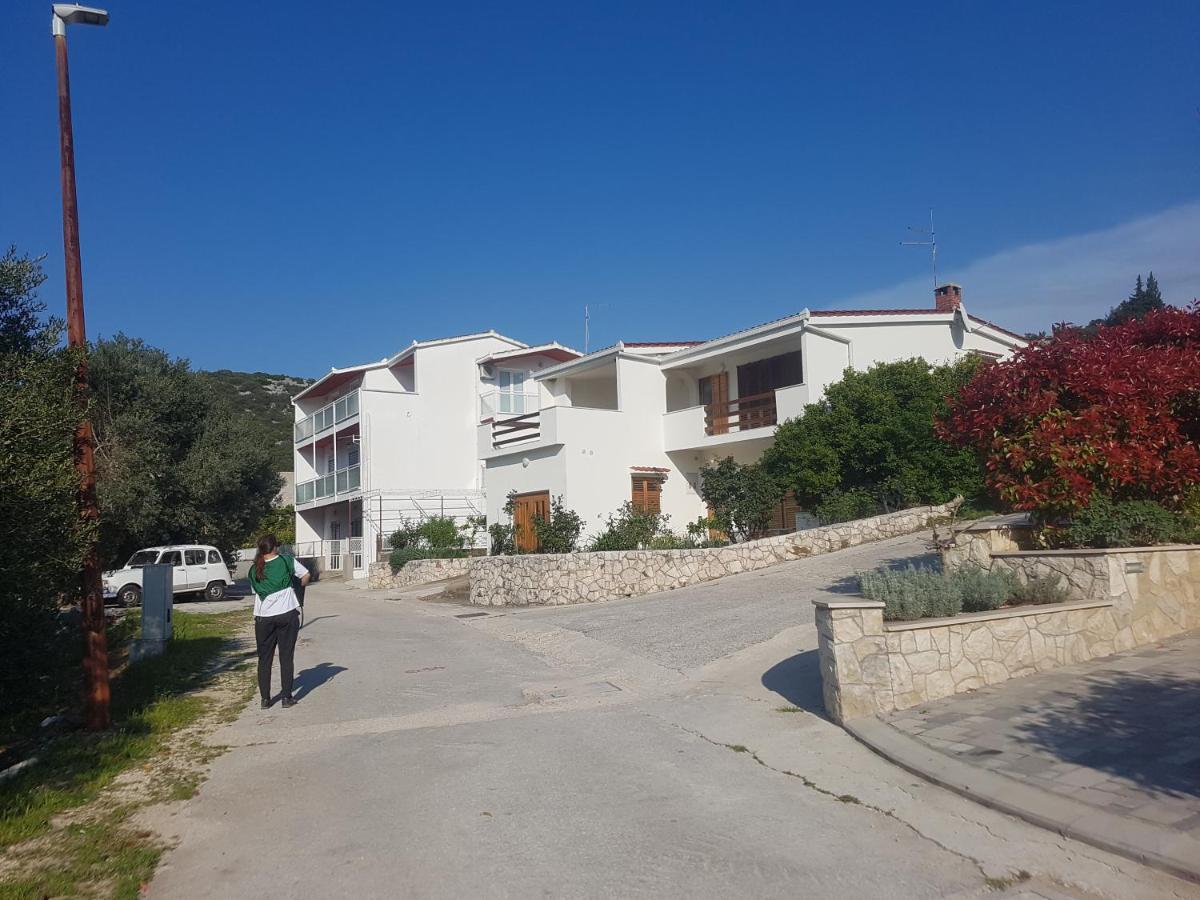 Six Bedroom Holiday Home Matea Ploce  Exterior foto
